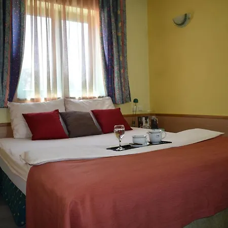 Apartment Vlae *